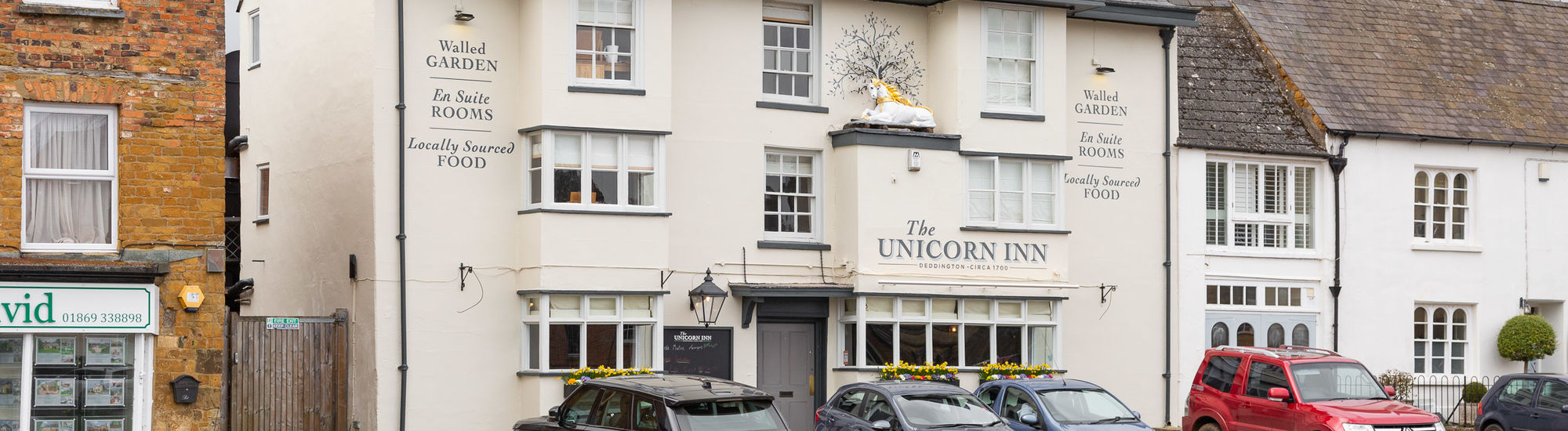 The Unicorn Inn - Deddington (Close to The Cotswolds)