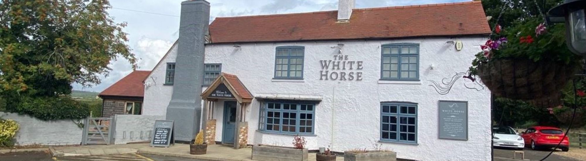The White Horse, Tilbrook