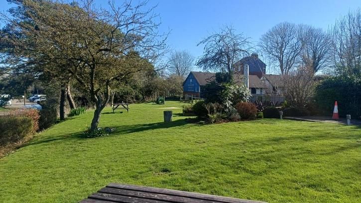 The Narrowboat, Weedon gallery image