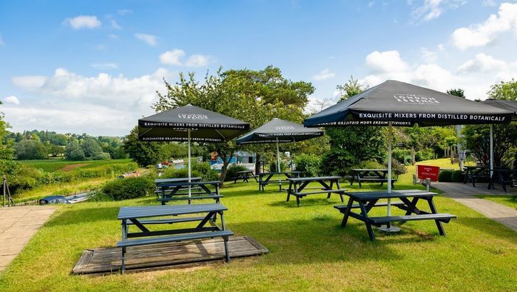 The Narrowboat, Weedon gallery image