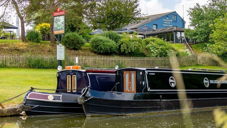 The Narrowboat, Weedon gallery image