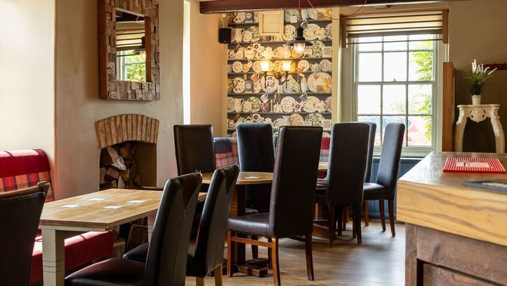 The Narrowboat, Weedon gallery image