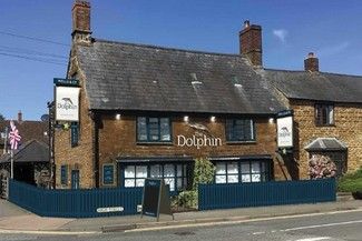 The Dolphin - Middle Cheney Image